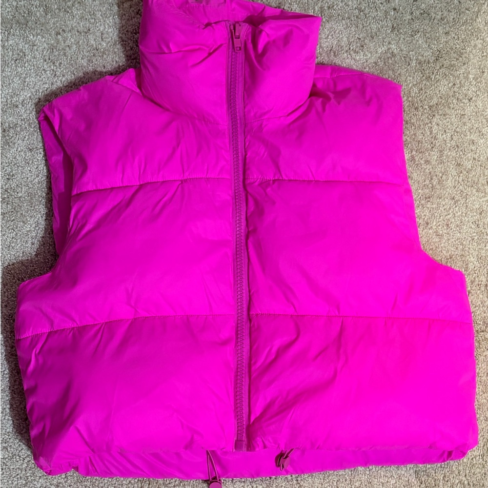 Cropped Pink Puffer Vest